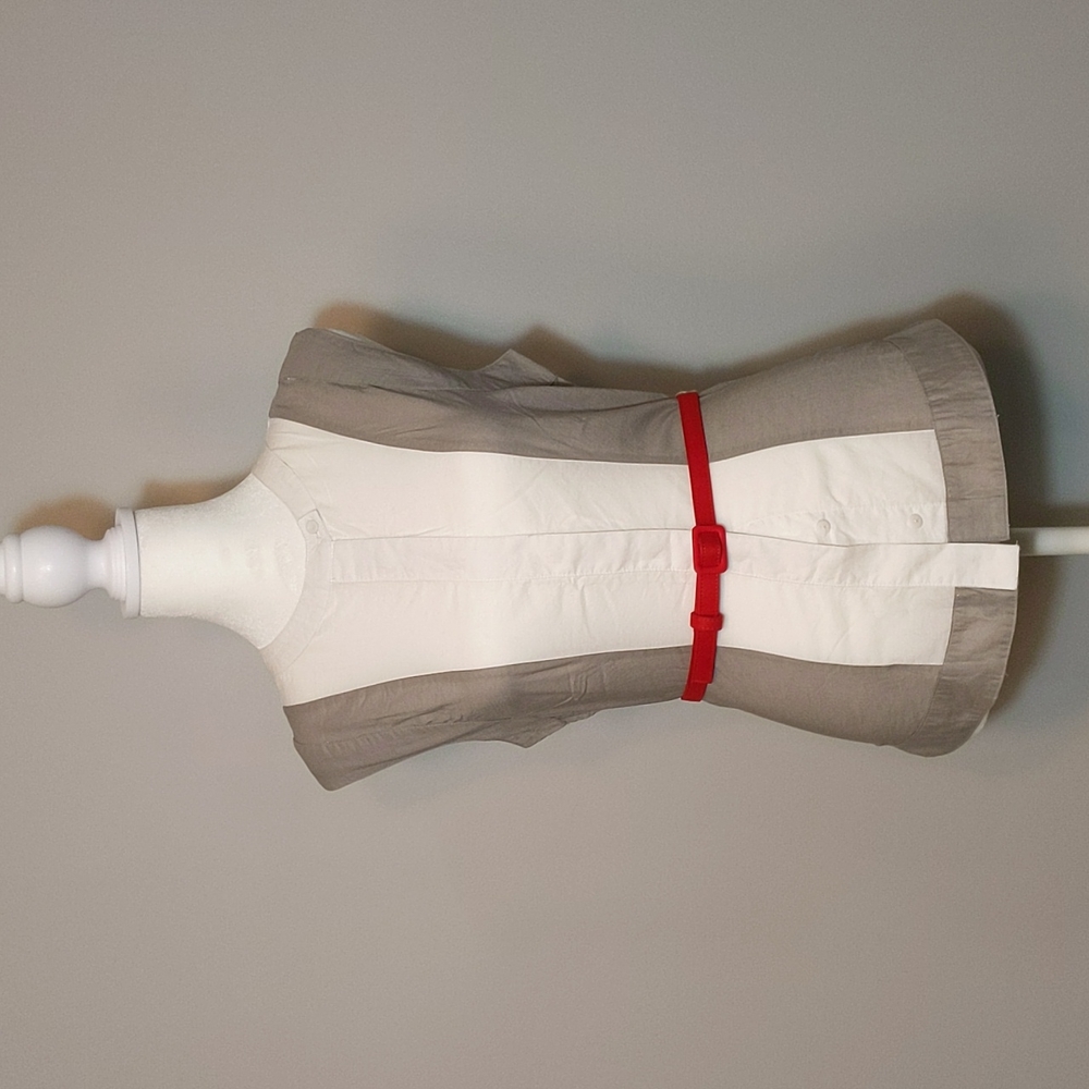Belted Color Block Button Down - Picture 12 of 12
